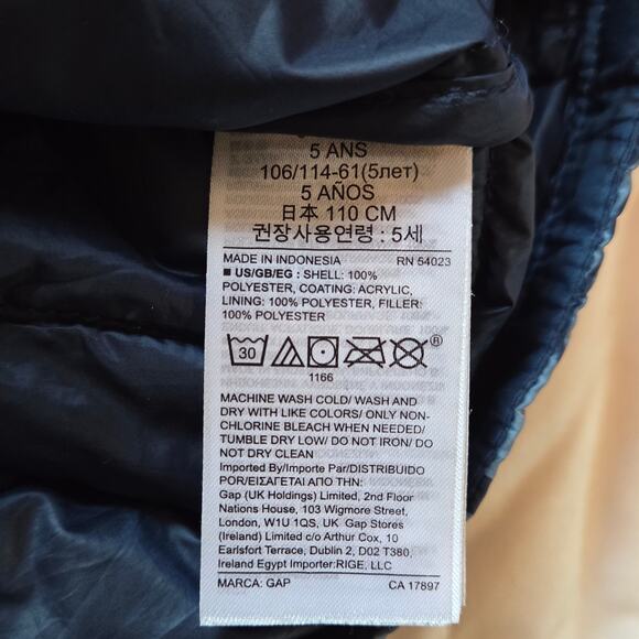 Mickey Mouse Puffer Jacket Baby Gap size 5 Lightweight Coat Disney - Picture 5 of 6